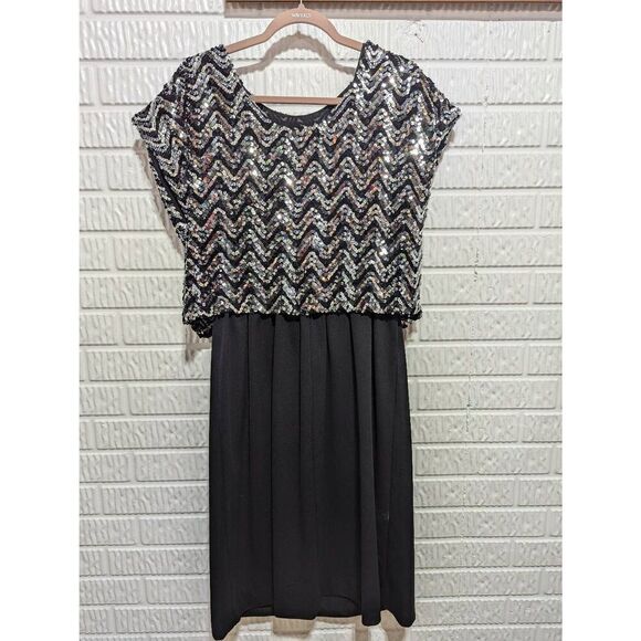 Kelli Kaye Vintage Women's Black Solid Sequin Top Sheer Skirt Size 16.5 (16W) - Picture 1 of 9